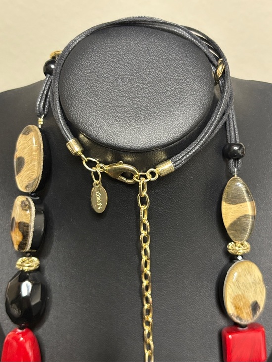 Chico’s Long Chunky Leopard Animal Print Statement Necklace Red Gold - Picture 3 of 8